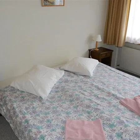 Mireille Nr- 4 Appartement-fewo- Dusche Oder Bad- Wc 4-bettwohnung By Interhome Appartement *
